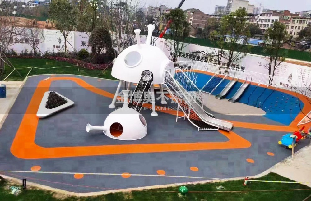 金博奥-成都不锈钢滑梯大型公司